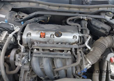 2012 Honda Accord 2.4 Ex-L from USA, damaged, VIN 1HGCP2F83CA065104